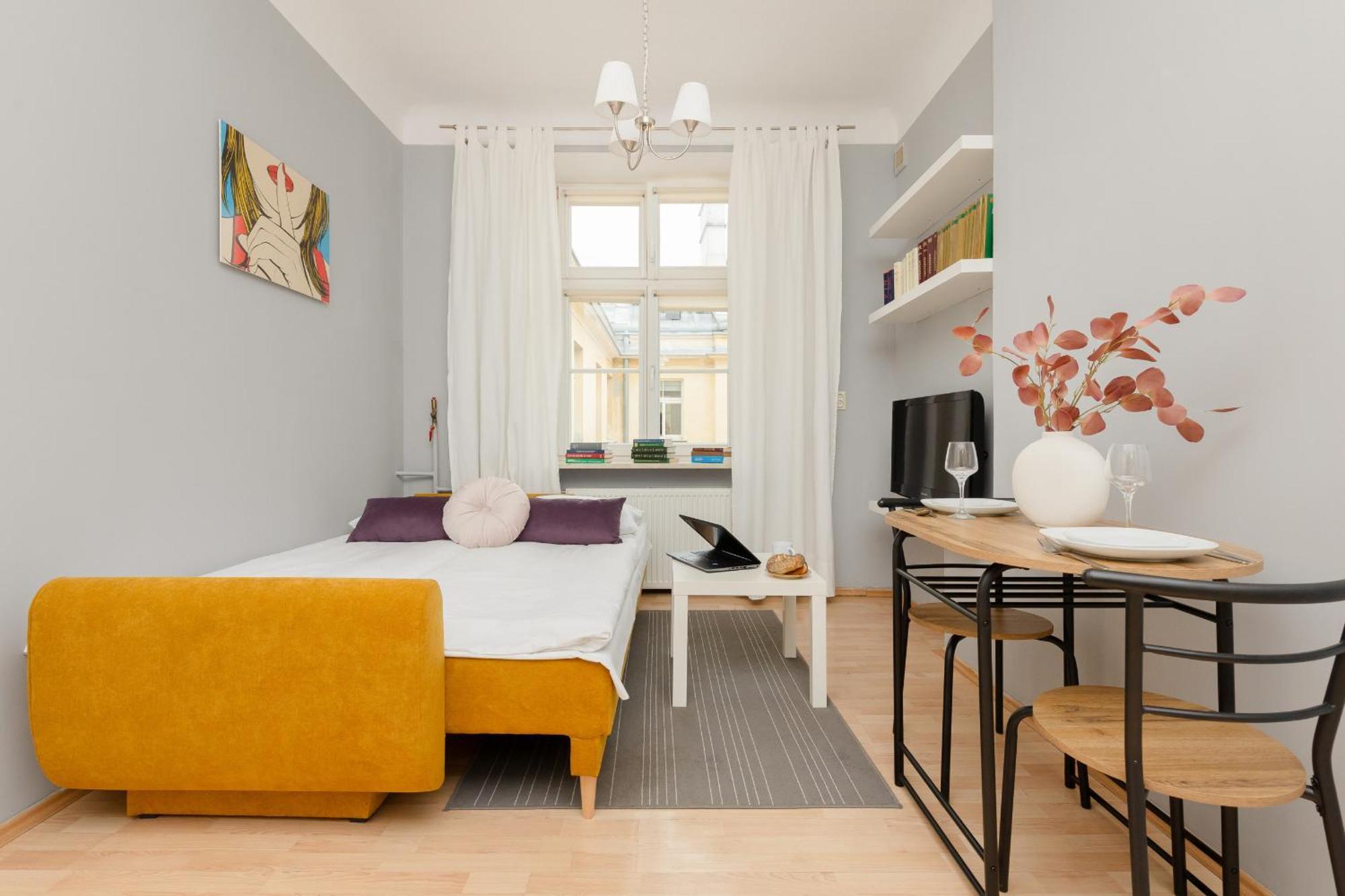 Leilighet Sunny Lwowska Street Metro By Renters *
